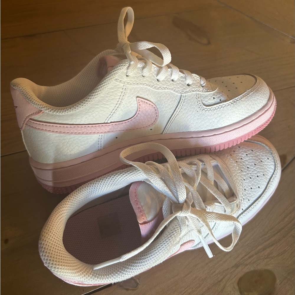 Nike Air Force 1 Size 2Y